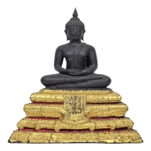 พระประธานยิ้มรับฟ้า อนุสรณ์ครบ 100 ปี พ.ศ 2515 