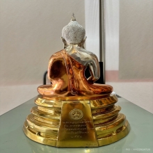 พระบูชาหลวงพ่อโสธร รุ่น พรหลวงพ่อ ออกวัดปี 2551