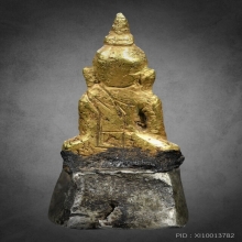 พระยอดธงทองคำอยุธยา