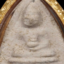 พระพุทโธน้อย คุณแม่บุญเรือน โตงบุญเติม