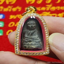 หลวงปู่ทวด เนื้อว่านรุ่นแรกปี97 พระรอดหน้าใหญ่ 