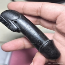 ปลัดขิกเพชรพญาธรหลวงพ่อหอม วัดชากหมาก