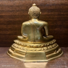 พระบูชา วัดพระธรรมกาย  ปี2518  ตัก6นิ้ว No.284  หายาก  