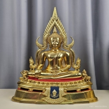 พระพุทธชินราช มาลาเบี่ยง ปี 2520 หน้าตัก 9.9 นิ้ว กะไหล่ทอง