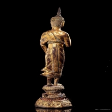 พระรัตนะปางนาคาวโลก