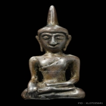 พระเงินนั่งลอยองค์ ไม่มีฐานรองรับ กรุนาคาม วัดนาคคาม นครศรีฯ