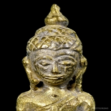 พระยอดธง หลวงปู่หมุน ฐิตสีโล