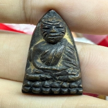 หลวงปู่ทวด พิมพ์เตารีดเล็ก อาปาเช่แข้งขีด ปี2505