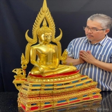 พระพุทธชินราชจำลอง วัดพระศรีรัตนมหาธาตุวรมหาวิหาร ปิดทอง 16