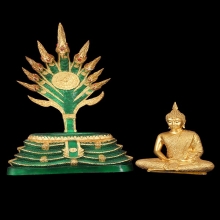 พระนาคปรก9นิ้ว9เศียร เนื้อทองเหลืองทาสีเขียวปิดทองคำเปลวแท้