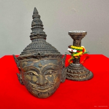 เศียรพระลักษณ์หน้าทอง ขนาดตั้งบูชา หลวงปู่กาหลง เขี้ยวแก้ว