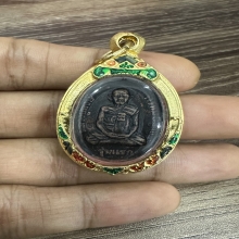 หลวงปู่หงษ์ วัดเพชรบุรี