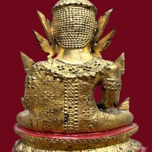 พระบูชารัตนะทรงเครื่อง 