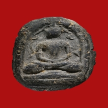 พระกรุวัดท้ายตลาด ( สมาธิข้างกนก )