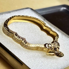 ตลับทองมือสอง ใส่เหรียญเสมาแปดรอบ หลวงปู่ทิม