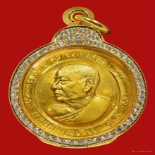 หันข้าง หลวงพ่อเงิน วัดดอนยายหอม จ.นครปฐม 2513 เนื้อทองคำ