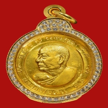 หันข้าง หลวงพ่อเงิน วัดดอนยายหอม จ.นครปฐม 2513 เนื้อทองคำ
