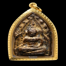 พระขุนแผนกรุวัดบ้านกร่าง พลายคู่ตัดหน้ายักษ์ เลี่ยมทอง