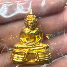 หลวงพ่อโสธรเนื้อทองคํา หนัก2บาท
