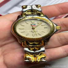 นาฬิกาTagheuer มืองสอง