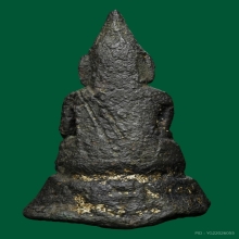 พระร่วงนั่ง กรุนาคาม