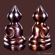 พญาเหล็กไหล หลวงพ่อหวล วัดพุทไธศวรรย์ สูง 3.5 ซ.ม.