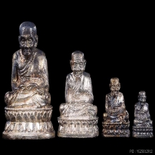 พ่อทวดสร้างเจดีย์ปี 33 ชุดกรรมการใหญ่ 4 องค์ เนื้อเงิน+กล่อง