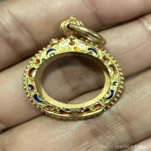 ตลับทองใส่พระหรือเครื่องรางขนาดเล็ก