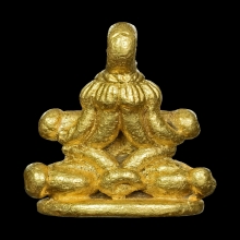 พระปิดตาญาท่านเพ้า เนื้อทองคำ วัดพระบาทโพนสัน สปป.ลาว