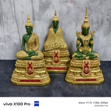ชุดพระแก้วมรกต วัดพระศรีรัตนศาสดาราม สำนักพระราชวังจัดสร้าง 
