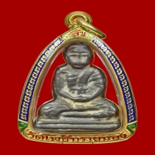 หลวงปู่สุข พิมพ์เล็บมือตัดชิด เนื้อตะกั่ว วัดโพธิ์ทรายทอง 