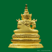 พระแก้วมรกต ภปร เนื้อทองคำขัดเงา ปี 2547 หนัก 21.49 g. 