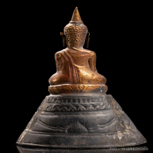 พระบูชาบุทองคำสมัยอยุธยาปราสาททอง