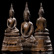 พระรัชกาลจีวรริ้ว 