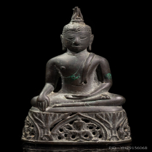 พระบูชาเชียงแสนลังกาวงศ์ 