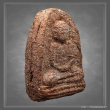 พระผงรุ่นแรก หลวงปู่สุข วัดโพธิ์ทรายทอง เนื้อว่านสบู่เลือด 