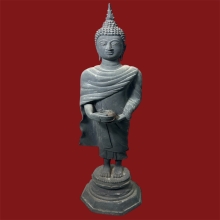 พระบูชารัชกาลปางอุ้มบาตร