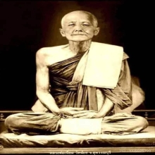 พระเจ้าห้าพระองค์ หลวงพ่อเนียม วัดน้อย