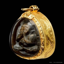 พระปิดตากนกข้าง เนื้อผงใบลานไม่ฝังตะกรุด  หลวงปู่โต๊ะ