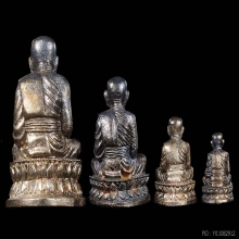 พ่อทวดสร้างเจดีย์ปี 33 ชุดกรรมการใหญ่ 4 องค์ เนื้อเงิน+กล่อง
