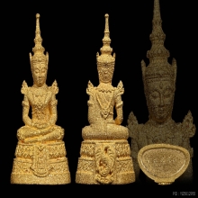 พระแก้วมรกต เนื้อทองคำ No.08558 รุ่นกรมสรรพสามิต
