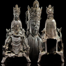 พระโพธิสัตว์กวนอิม สมัยราชวงศ์เหม็ง