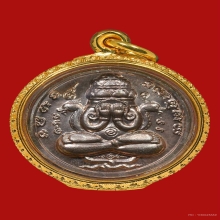 เหรียญปิดตาพังพระกาฬ เนื้อนวะโลหะผิวแก่เงิน มีพราย ปี2532 