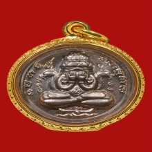 เหรียญปิดตาพังพระกาฬ เนื้อนวะโลหะผิวแก่เงิน มีพราย ปี2532 