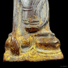 พระอู่ทอง กรุวัดเหนือ เนื้อตะกั่วสนิมแดง จ.กาญจนบุรี สวย แดง
