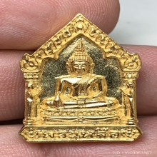 พระพระพุทธชินราช หลวงพ่อเหลือ ทองคำ
