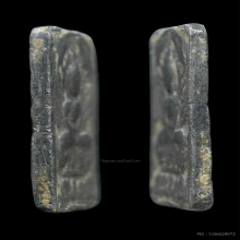 หลวงปู่ศุขพิมพ์ประภามณฑล ข้างรัศมี