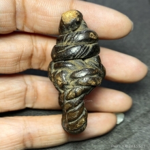 แหวนพิรอดหมวกเจ๊กหลวงปู่ยิ้ม วัดหนองบัว