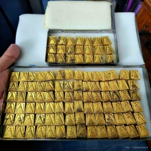 พระสมเด็จหลวงพ่อแพ วัดพิกุลทอง ปี 2515 พิมพ์ 9 ชั้น 