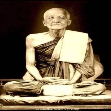 พระเจ้าห้าพระองค์ หลวงพ่อเนียม วัดน้อย